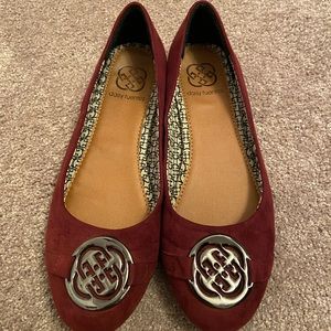 Daisy Fuentes flats